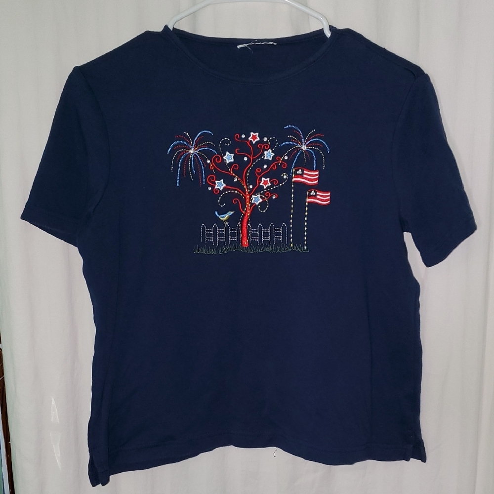 Vintage Y2k Embroidered Patriotic Fireworks Bird Tree T Shirt